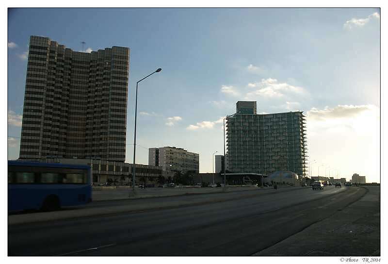 164 Havana, bulv�r Malecon, hotely Cohiba a Sinatrova Riviera 