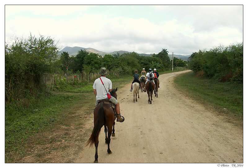 502 Trinidad, proj��ka  po Valle de los Ingenios, �dol� cukrovar� 