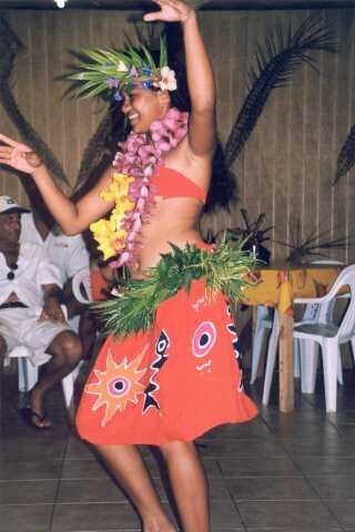 103 V rytmu hula-hula 