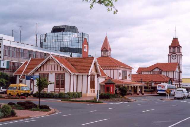 203 Rotorua - m�sto s�ry 