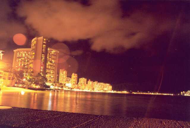 341 Posledn� noc na Waikiki 